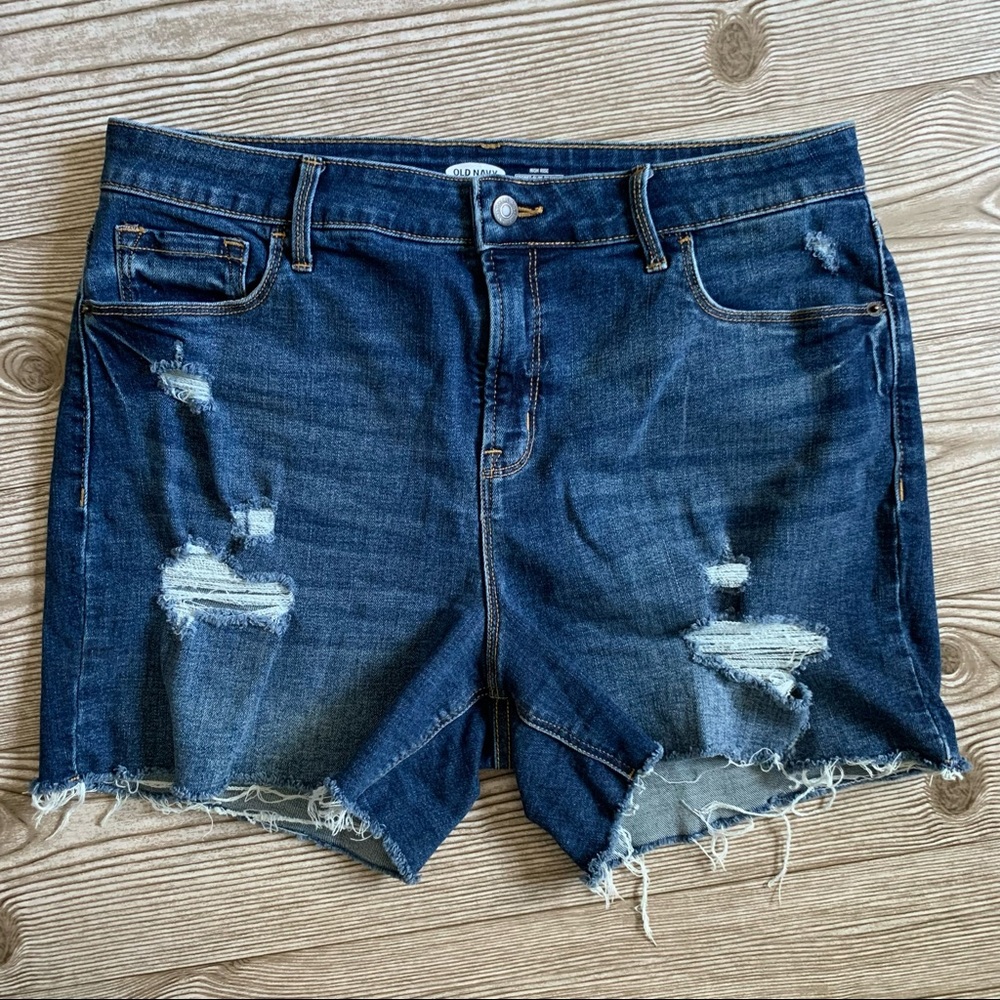EUC Old Navy High Rise Shorts size 14